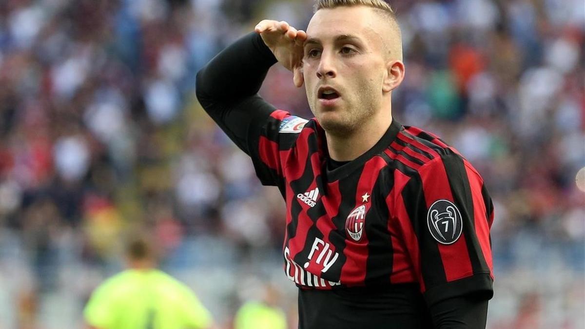 jmexposito38534730 milan forward gerad deulofeu celebrates after scoring a goal170521182442