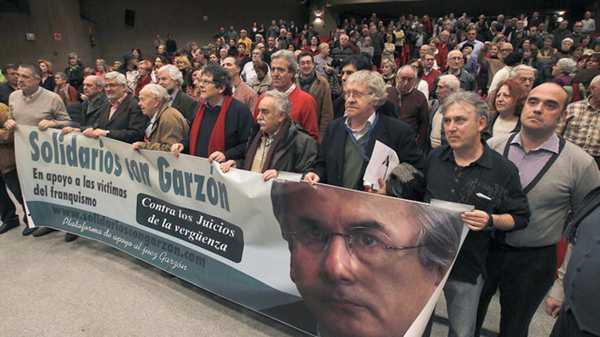 LA PLATAFORMA SOLIDARIOS CON GARZON HA APOYADO AL JUEZ CON EL ACTO DERECHO A RECORDAR