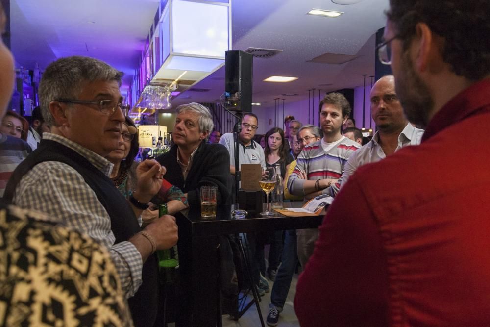 Festival internaciona "Pint of Science" en Oviedo