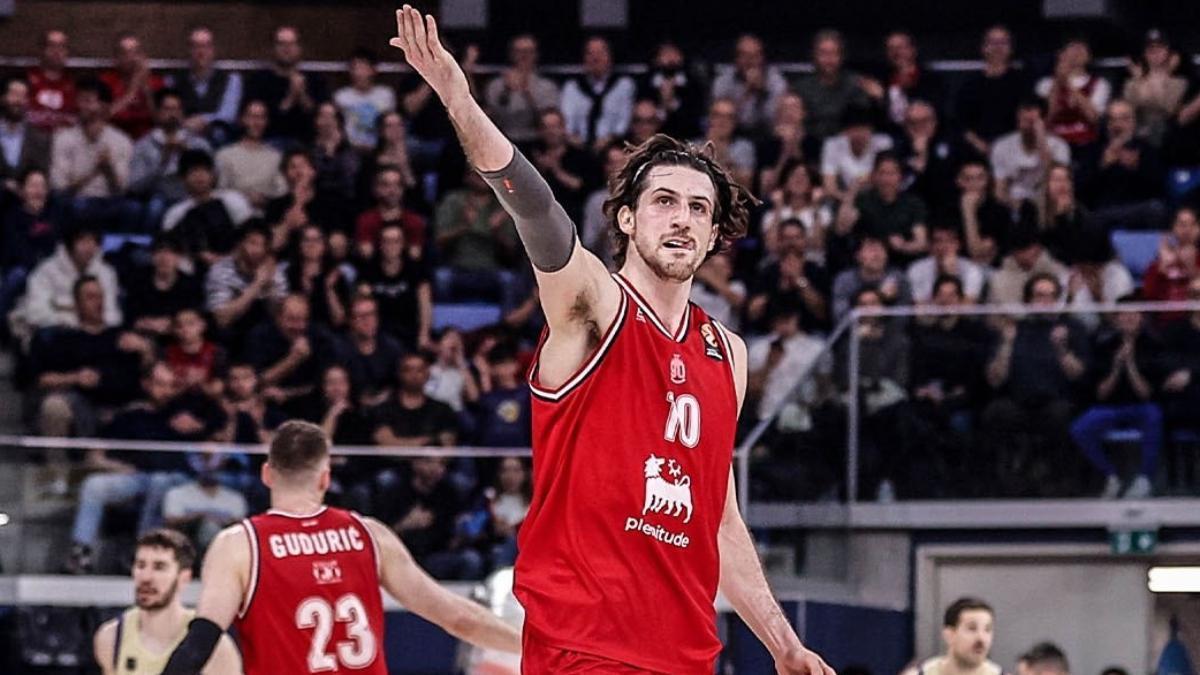 El triplazo imposible de Armoni Brooks en la dolorosa victoria del FCBarcelona