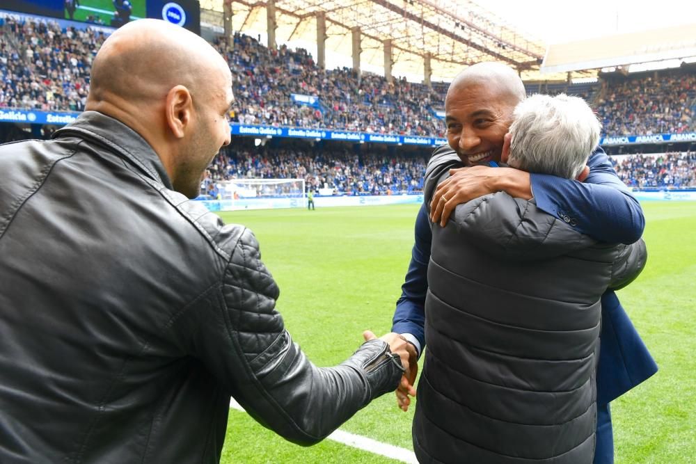 Así fue el homenaje a Mauro Silva