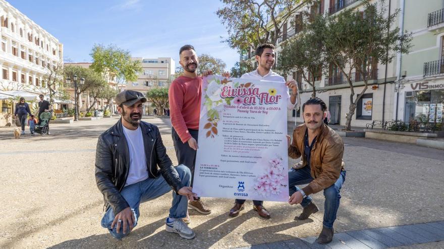 Cartel con la programación de ‘Eivissa en Flor’ durante la presentación ayer en Vara de Rey.