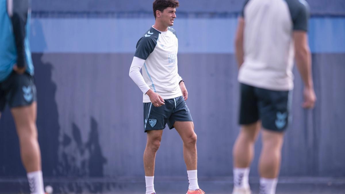 Carlos Dotor, durante el entrenamiento de ayer.