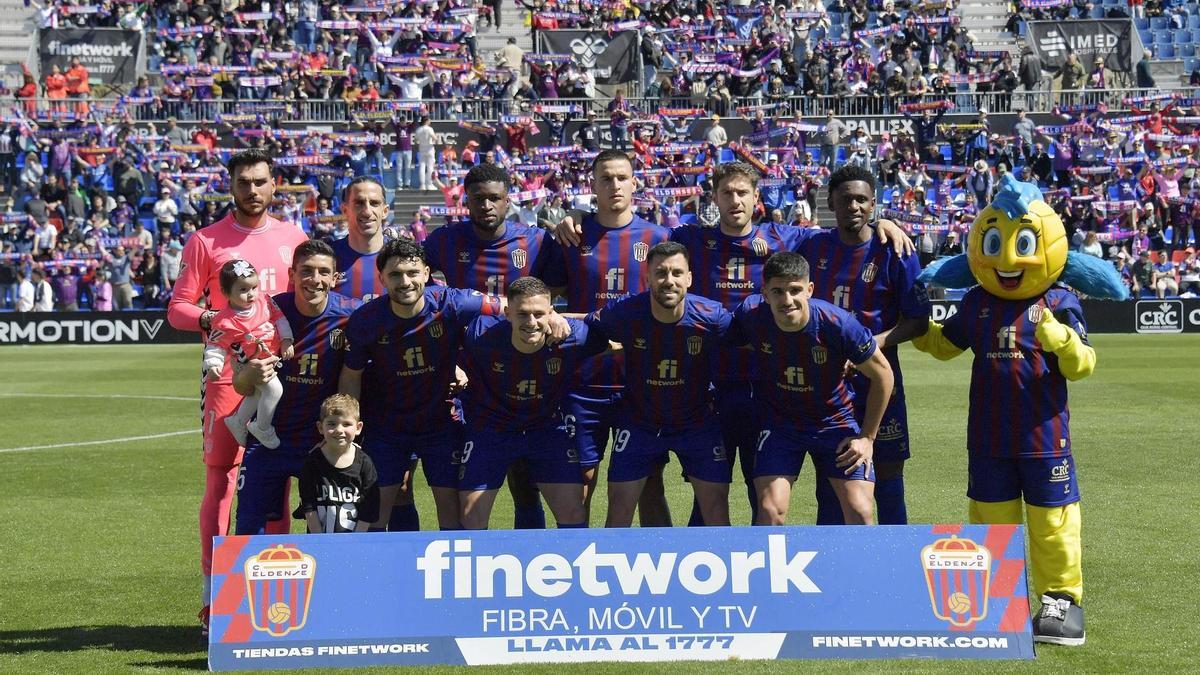 Once inicial del Eldense ante el Burgos