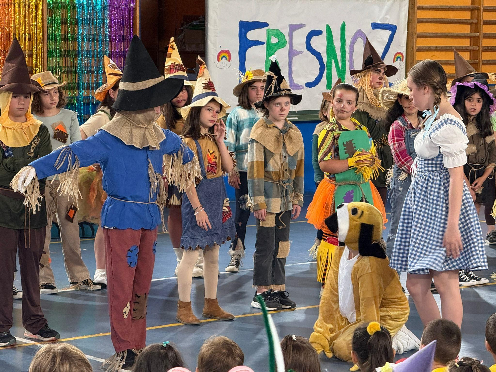 Así es "Fresnoz", la versión de los alumnos del Virgen del Fresno del mundo de Oz