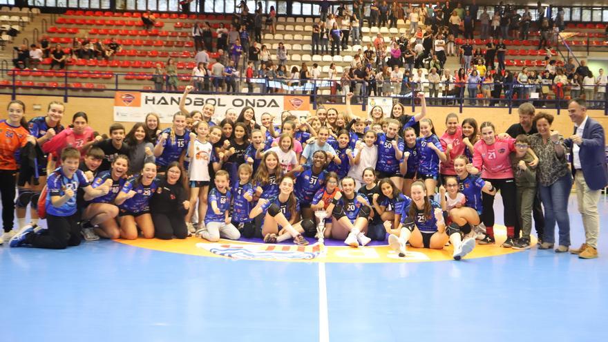 El Handbol Onda se proclama campeón Autonómico juvenil Femenino