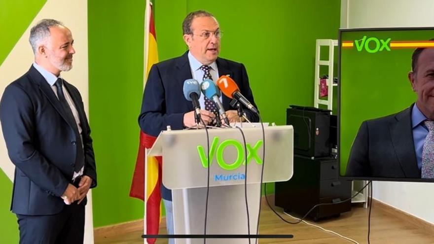 Presentación del presupuesto de Vox para el Ayuntamiento de Murcia