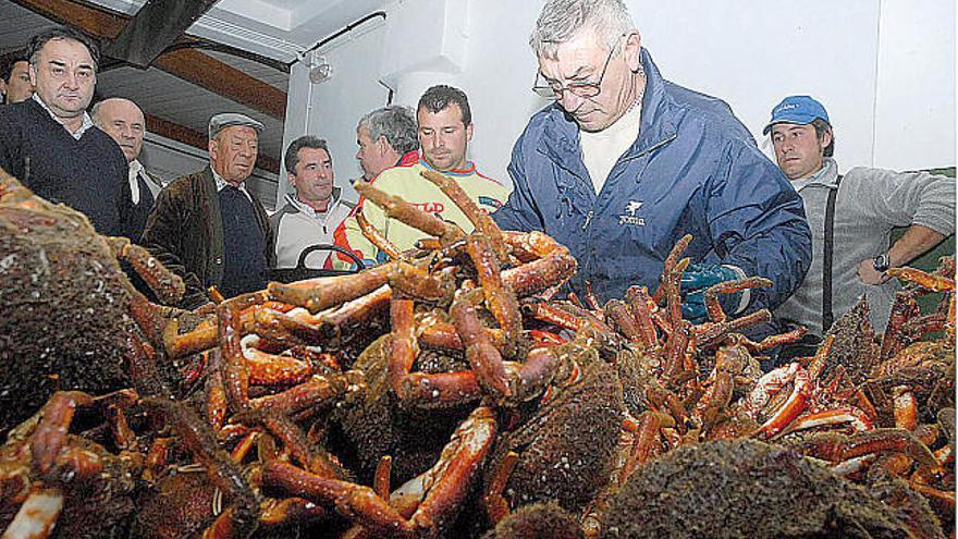 La centolla regresa a las lonjas