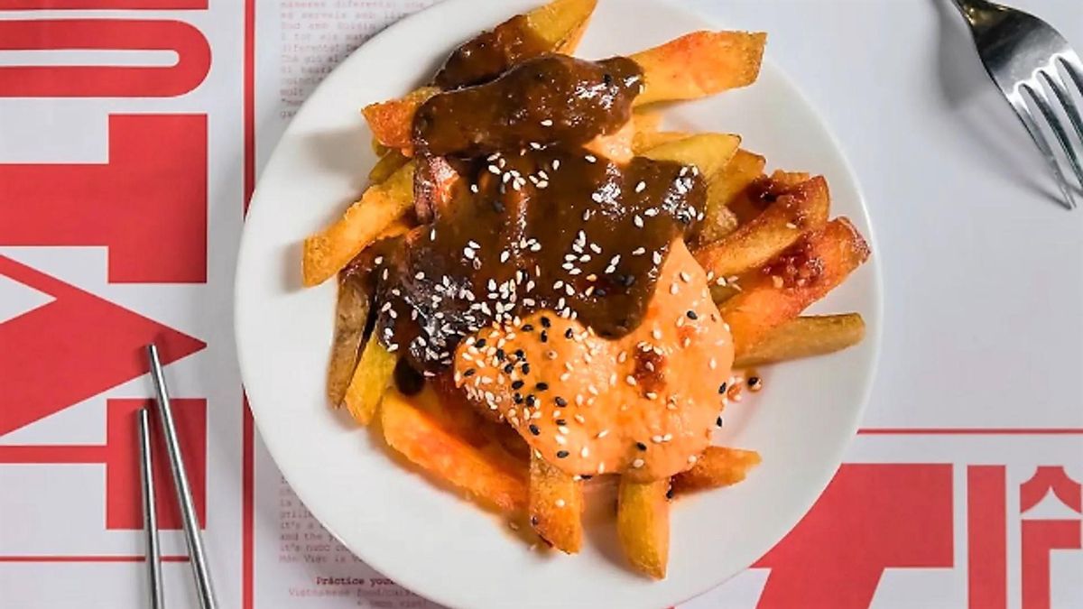 Si quieres triunfar con unas bravas de campeonato este finde en BCN, toma nota de estos 3 restaurantes
