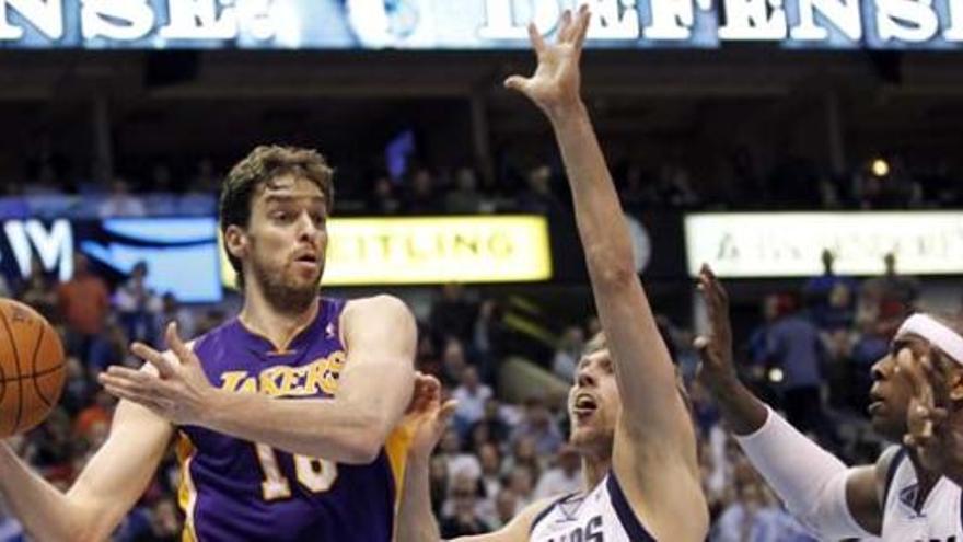 Pau Gasol durante su último partido con los Lakers.