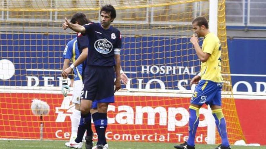 Valerón, en el encuentro de la primera vuelta en el Gran Canaria. i J. C. GUERRA