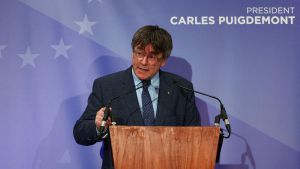 Carles Puigdemont, durante su comparecencia ante la prensa en Bruselas.