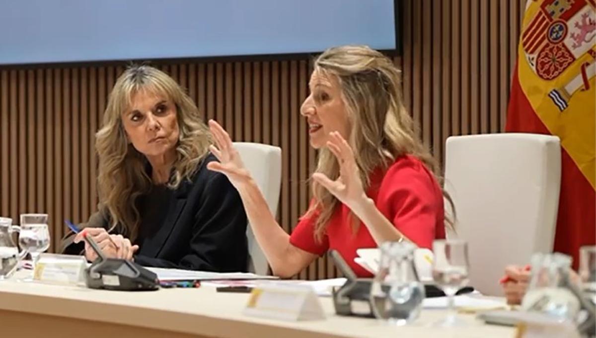 La ministra Yolanda Díaz, durante su reunión con los agentes sociales.