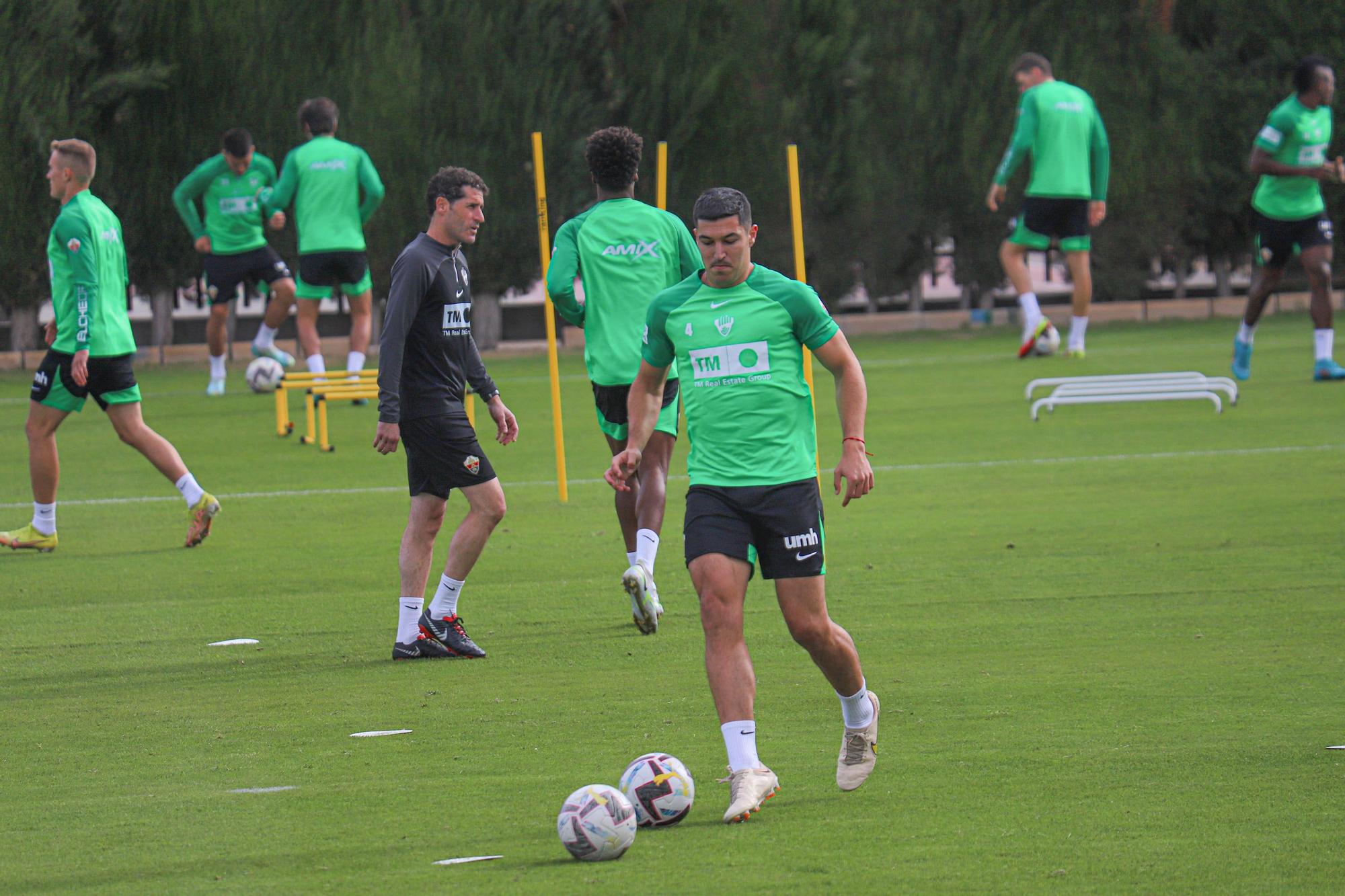 Primer entrenamiento de Machín como entrenador del Elche CF