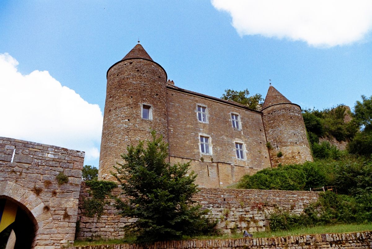 La fortaleza de Brancion, en el corazón de la Borgoña.