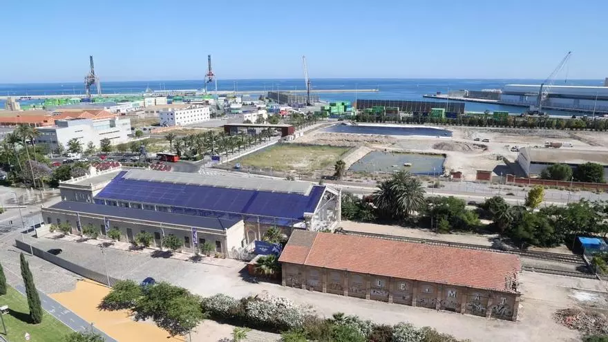 Repsol retoma el proyecto de gasolinera en los terrenos de los antiguos depósitos del Puerto de Alicante