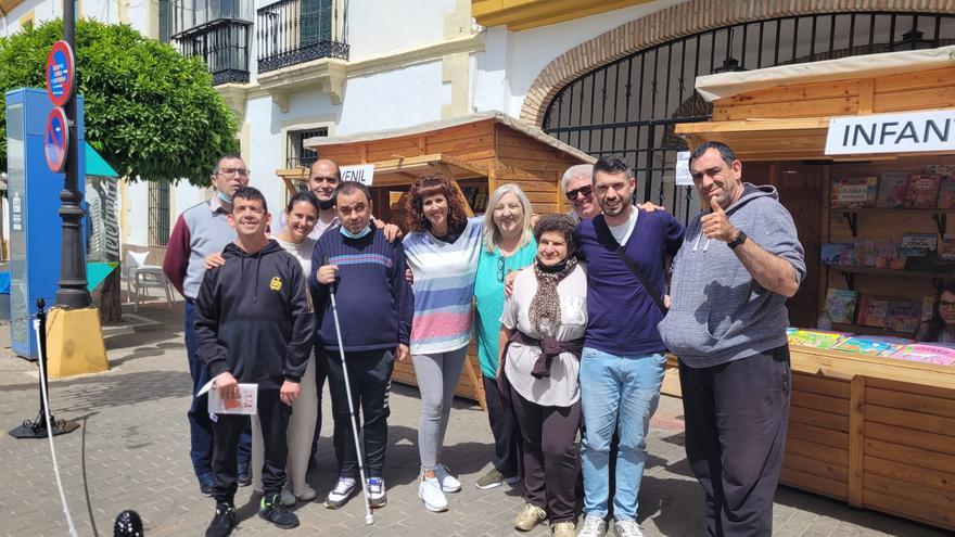 La asociación Sonrisas de Almodóvar trae de nuevo la suerte de la Lotería de Navidad repartiendo 45.000 euros