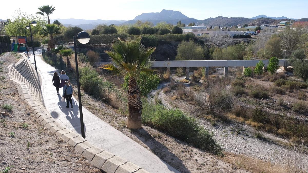 La rambla de Puça de Petrer donde se produjo la violación.