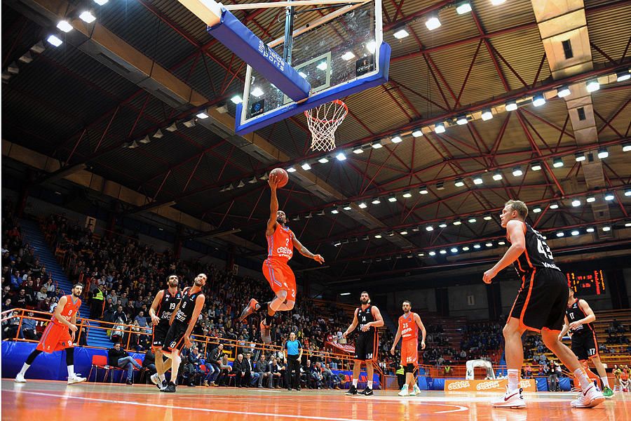 Las mejores imágenes del partido del Valencia Basket