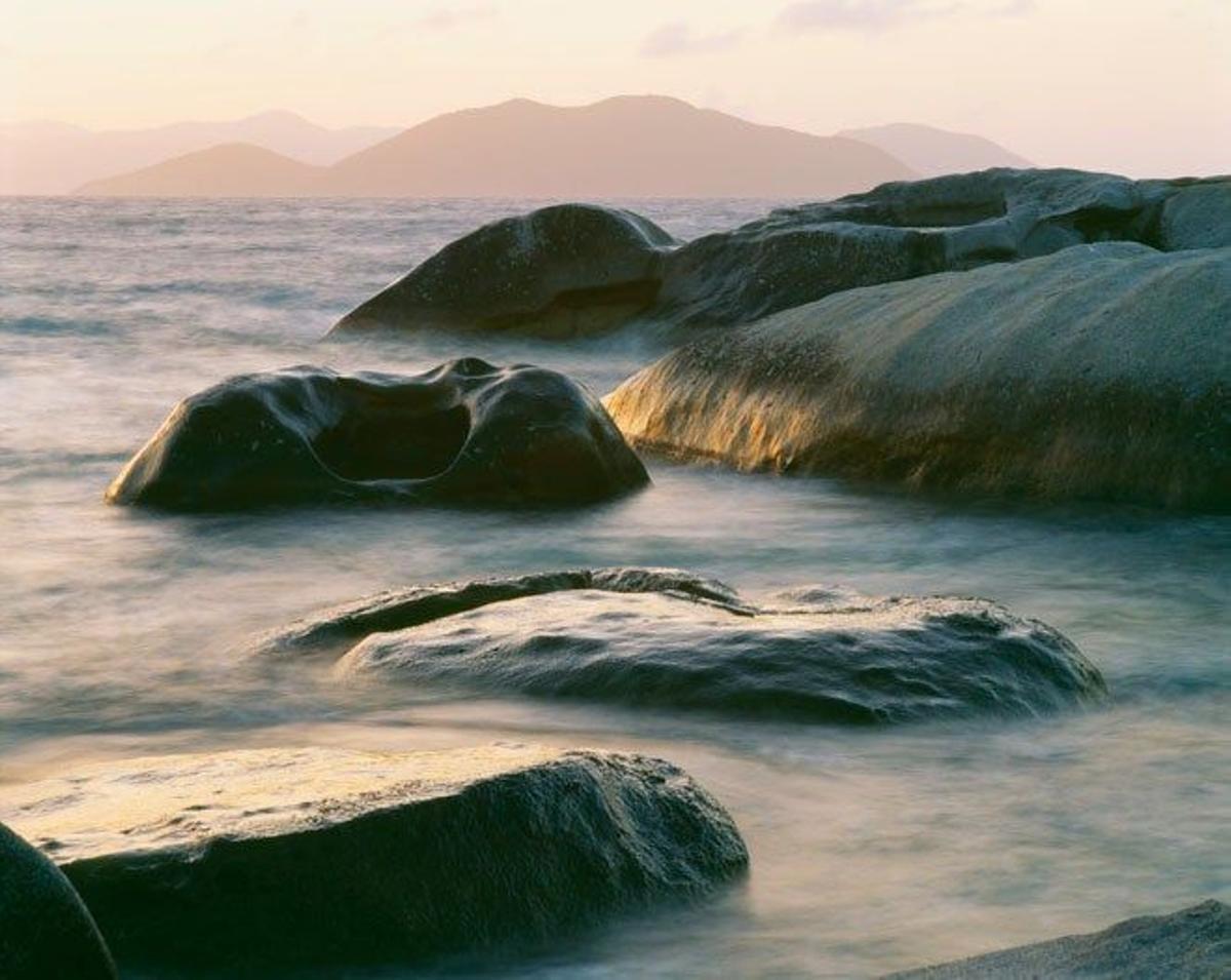 Atardecer en The Baths, en las Islas Vírgenes Británicas.