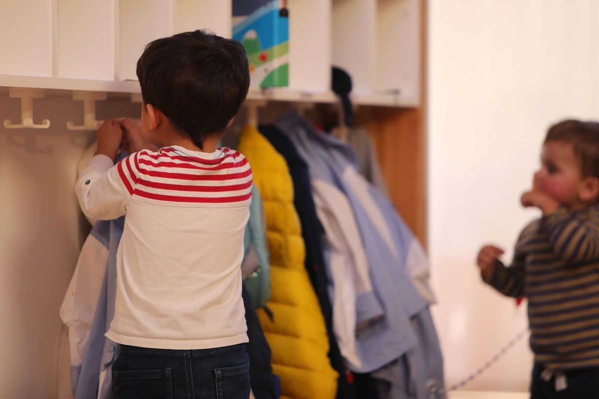 08/01/2019 Consello.- La Xunta destina 1,2 millones al servicio de comedor de las escuelas infantiles de iniciativa social. El Consello de la Xunta ha autorizado este lunes una nueva convocatoria de ayudas destinadas a financiar el servicio de comedor de las escuelas infantiles de iniciativa social, en las que la atención educativa ya es 100% gratuita para las familias. El presupuesto para esta línea de apoyos para el curso 2024/25 supera los 1,2 millones. SOCIEDAD ESPAÑA EUROPA GALICIA AUTONOMÍAS ANA VARELA