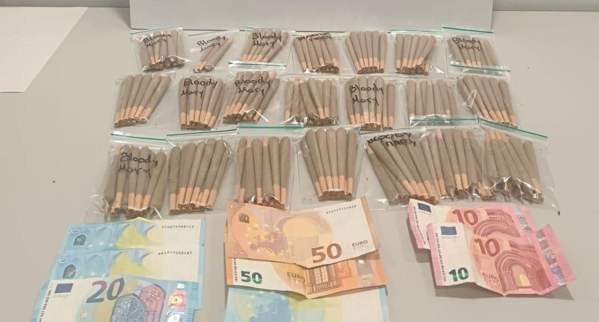 La droga incautada por la Guardia Urbana a un motorista en Sant Martí