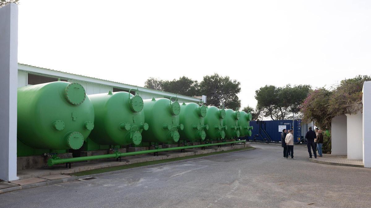 Instalaciones de la desaladora de Sant Antoni.