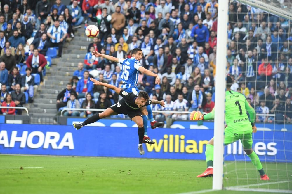 El Dépor remonta y le gana 4-2 al Málaga