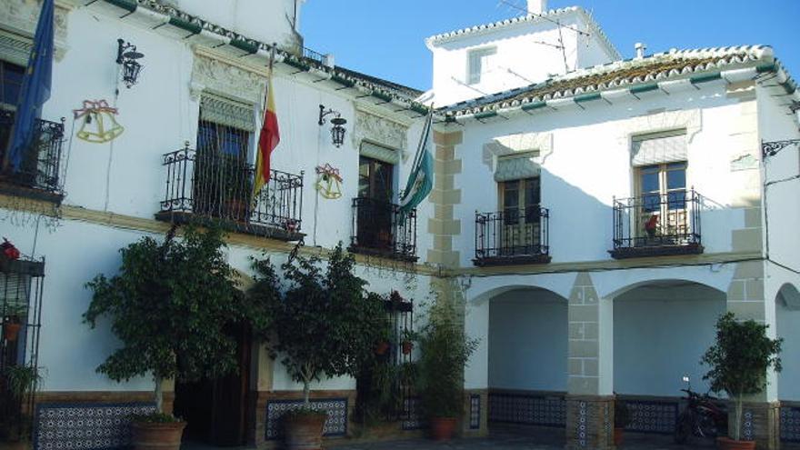 Fachada del Ayuntamiento de Casarabonela.