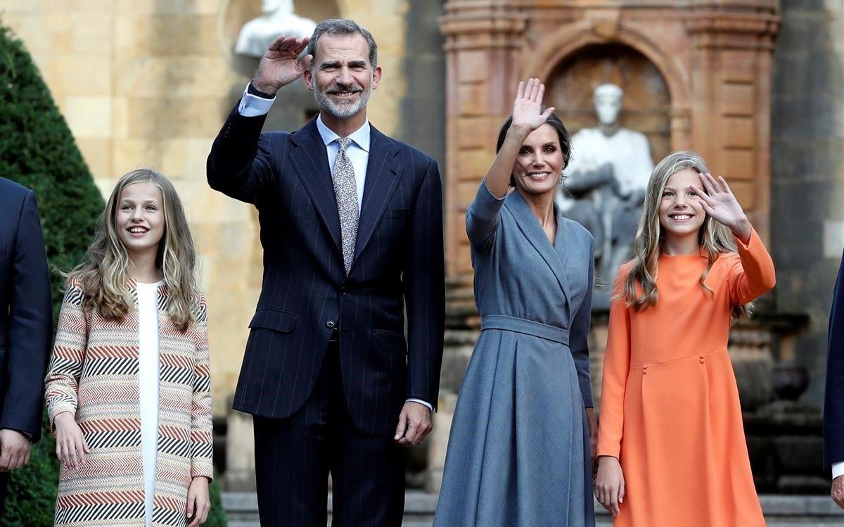 lmmarco50445082 graf1769 oviedo 17 10 2019 los reyes felipe y letizia sa191017193129 lmmarco50445082 graf1769 oviedo 17 10 2019 los reyes felipe y letizia sa191017193129