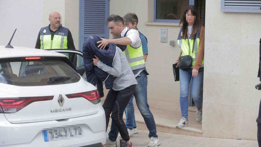 La Policía reconstruye junto a la detenida el crimen de Sineu