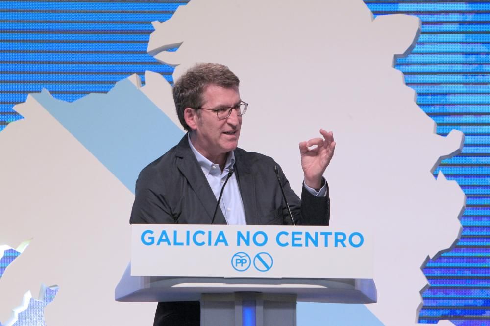 El PPdeG aclama a Feijóo en su congreso en Ourense