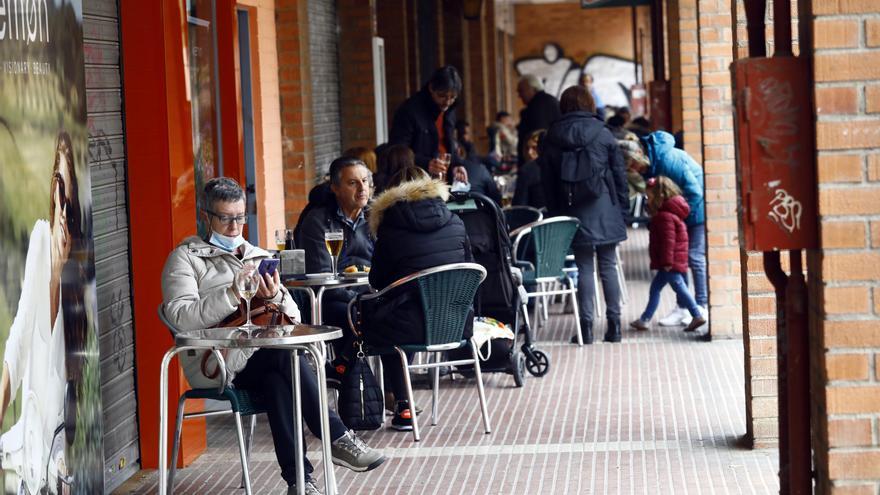 Los expertos vaticinan un aumento de contagios en Aragón y una nueva ola en Semana Santa