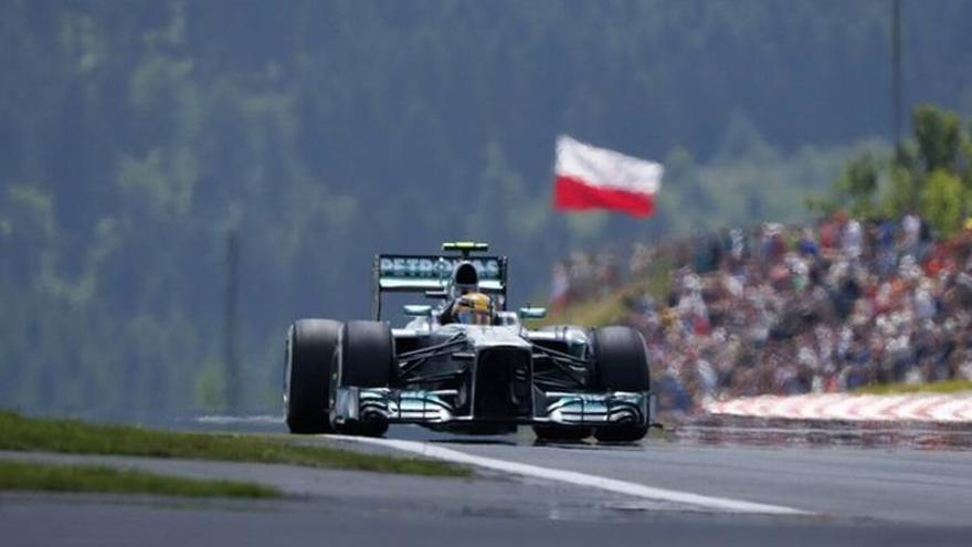 Hamilton le roba la &#039;pole&#039; a Vettel en Alemania