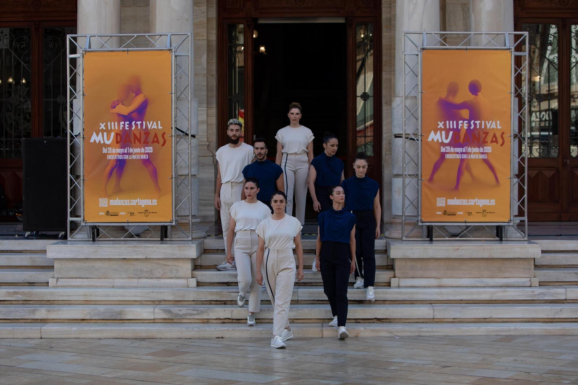 La belleza de &#039;Semperiana&#039; se mimetiza con Cartagena en el festival MuDanzas