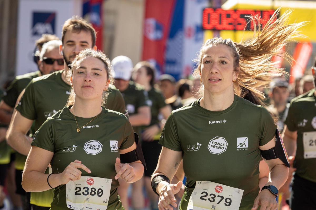 En imágenes | La Carrera Ponle Freno llena las calles del centro de Zaragoza