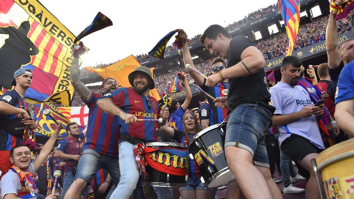 Afición blaugrana durante el partido contra el Mallorca