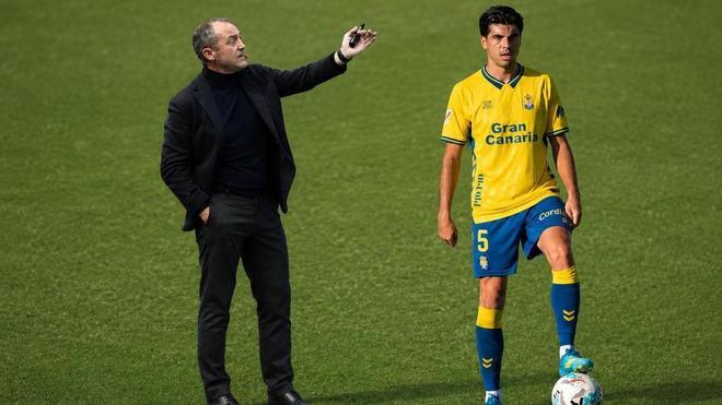 La otra visión del drama del Real Zaragoza en Las Palmas. Un 'marrón' para Enrique Clemente y Luis Helguera