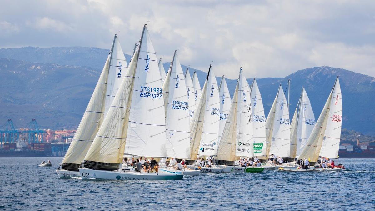 Una de las regatas en el Campeonato de España de la clase J80