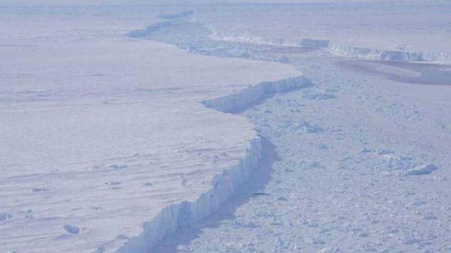 La NASA avista un iceberg gigante
