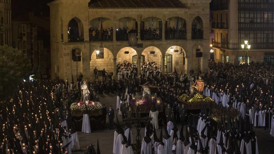 Semana Santa Zamora | Procesión de Jesús en su Tercera Caída.