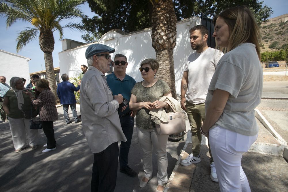 Cuatro vecinos de Sagunt que sufrieron la barbarie nazi en el campo de Mauthausen ya tienen un lugar donde ser recordados en la entrada del cementerio de Sagunt