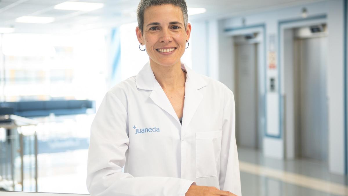 La Dra. Anna Alguersuari, directora de Radiología y de la Unidad de Radiología Vascular Intervencionista de Juaneda Hospitales.