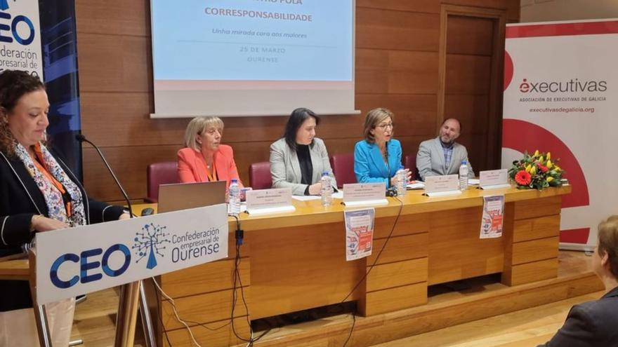 Executivas de Galicia debatieron en la CEO sobre la corresponsabilidad en los cuidados