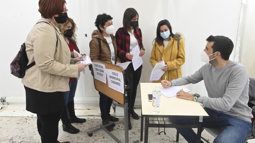 Más de 60.000 docentes de la Comunitat reciben la vacuna contra el covid-19 este sábado