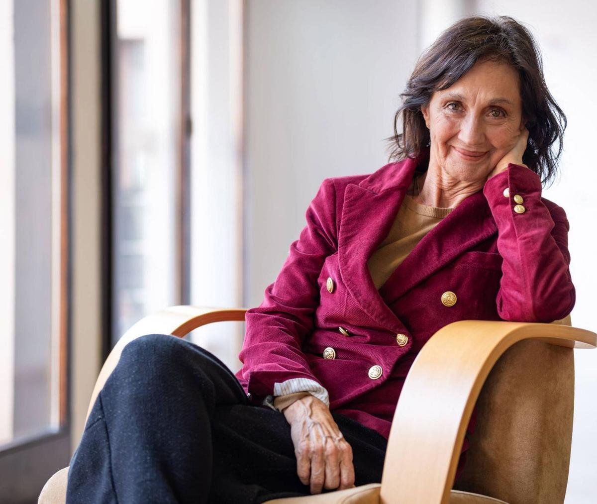 "Sempre ets al caire  del precipici"