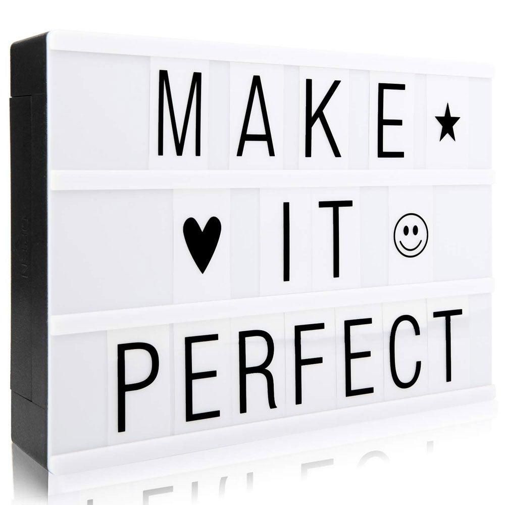 Cartel luminoso personalizable. (Precio: 13,49 euros)