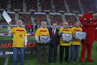 Primer partido oficial con el Athletic y primera victoria en San Mamés