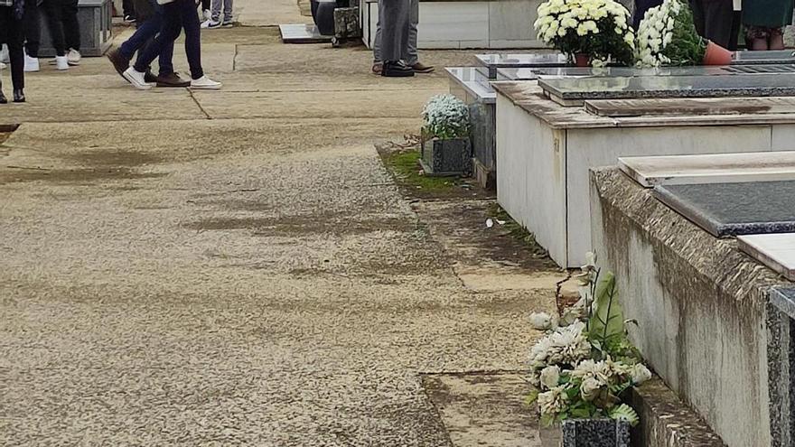 Benavente saca a contratar la pavimentación de paseos interiores del cementerio