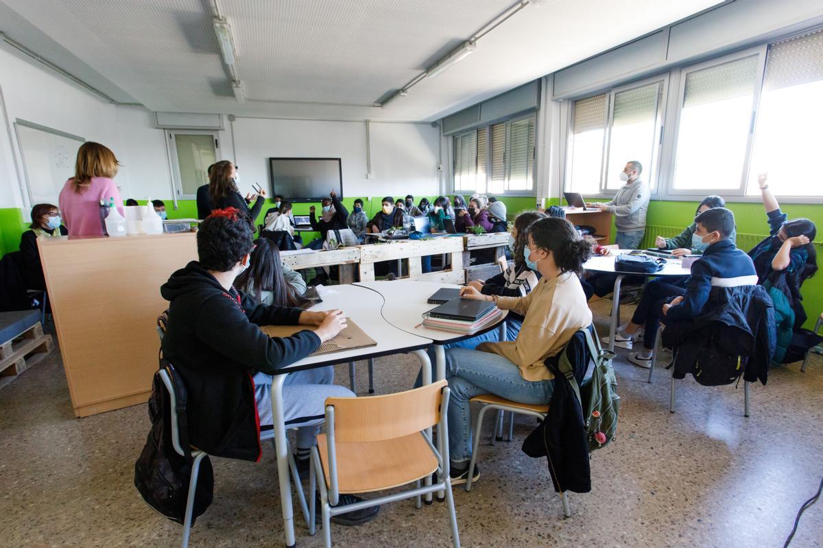 Tornada al col·le: 600.000 alumnes d’ESO, batxillerat i FP comencen el curs